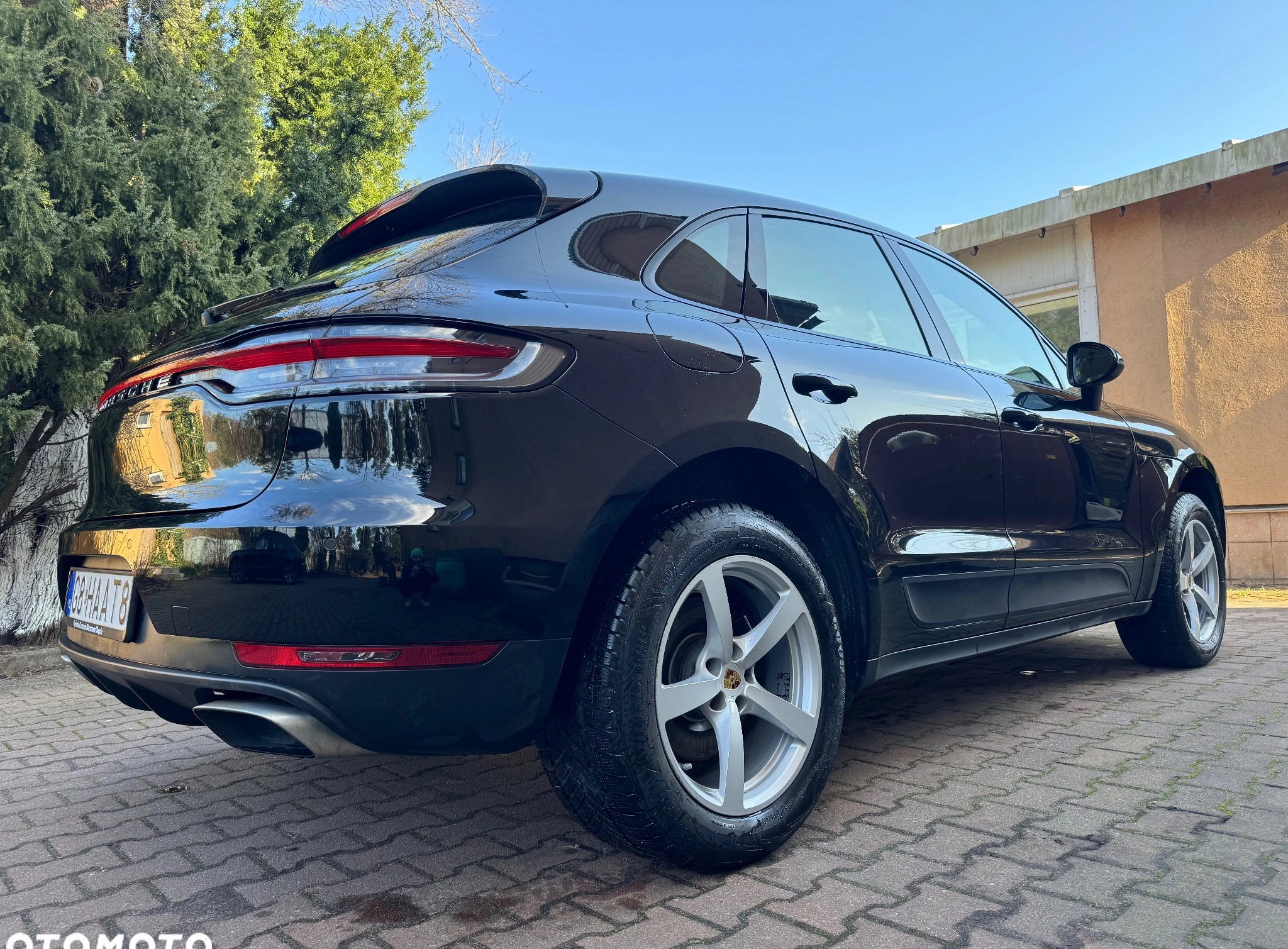 Porsche Macan cena 225000 przebieg: 60400, rok produkcji 2019 z Reda małe 191